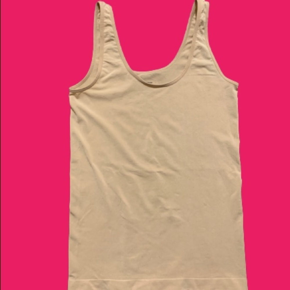 Beige tank top*